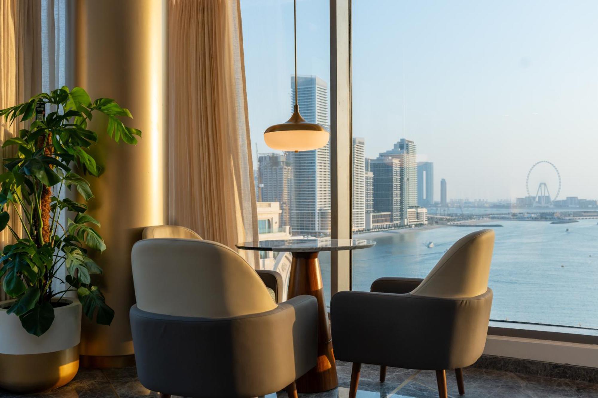 Tumbi West Palm Beach Hotel Dubai,Tapestry Collection Hilton מראה חיצוני תמונה