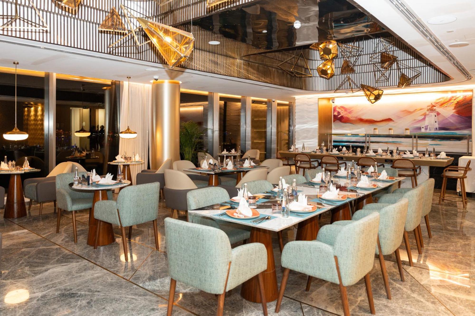 Tumbi West Palm Beach Hotel Dubai,Tapestry Collection Hilton מראה חיצוני תמונה