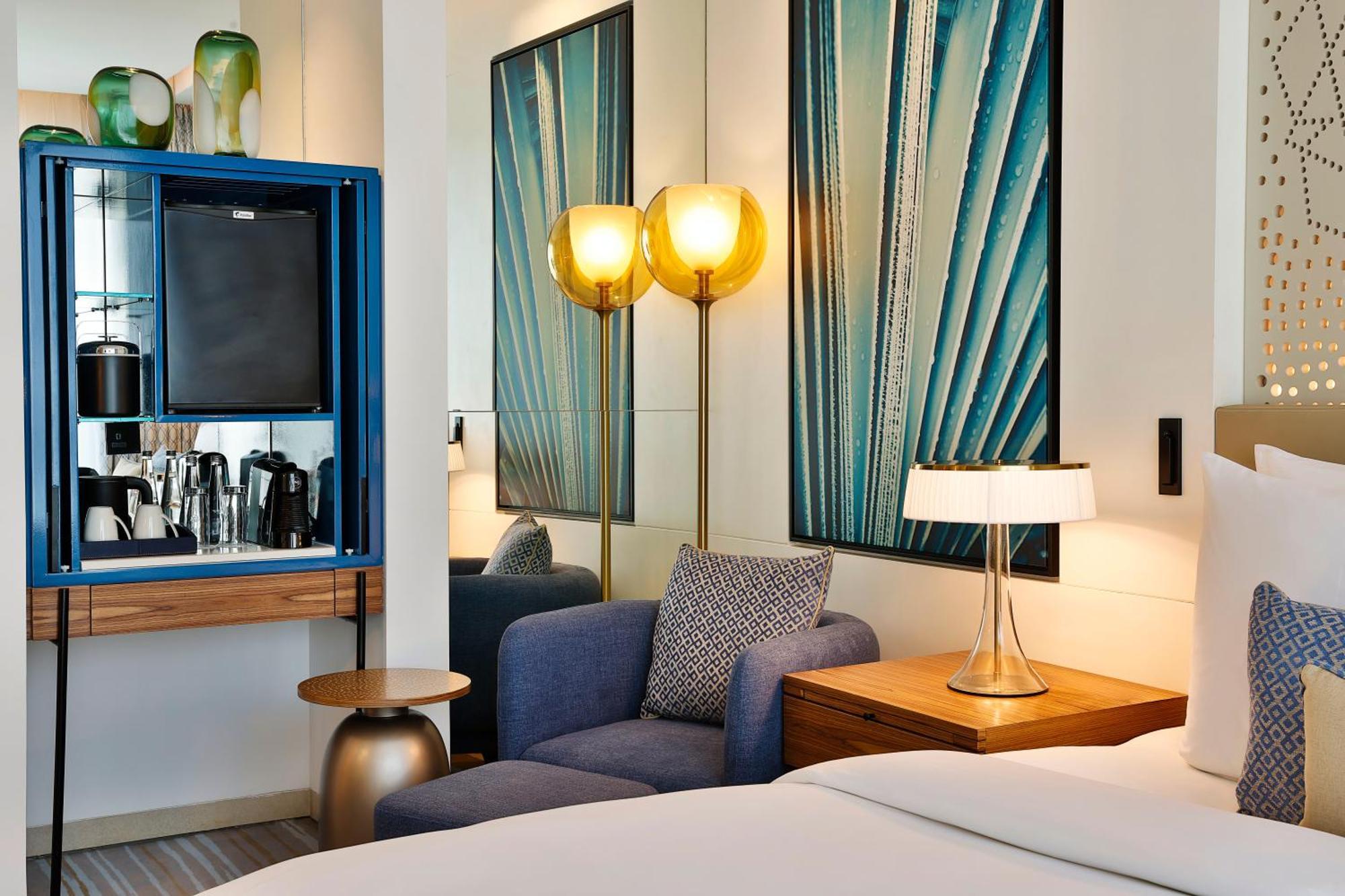 Tumbi West Palm Beach Hotel Dubai,Tapestry Collection Hilton מראה חיצוני תמונה