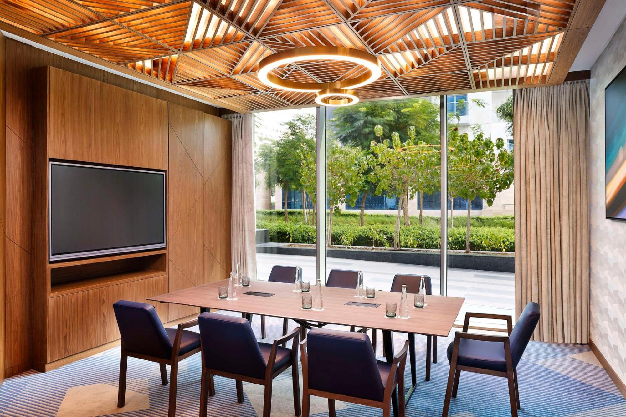 Tumbi West Palm Beach Hotel Dubai,Tapestry Collection Hilton מראה חיצוני תמונה