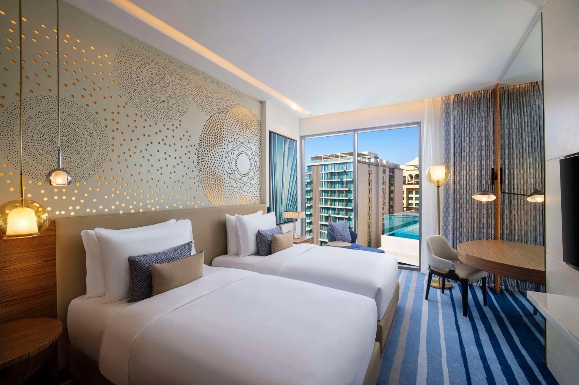 Tumbi West Palm Beach Hotel Dubai,Tapestry Collection Hilton מראה חיצוני תמונה
