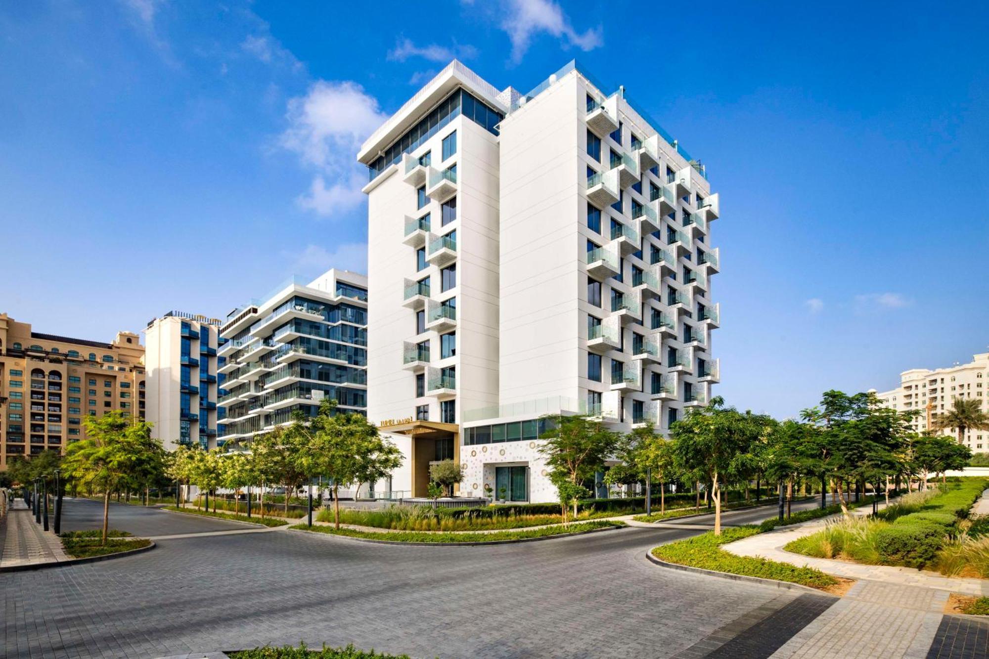 Tumbi West Palm Beach Hotel Dubai,Tapestry Collection Hilton מראה חיצוני תמונה